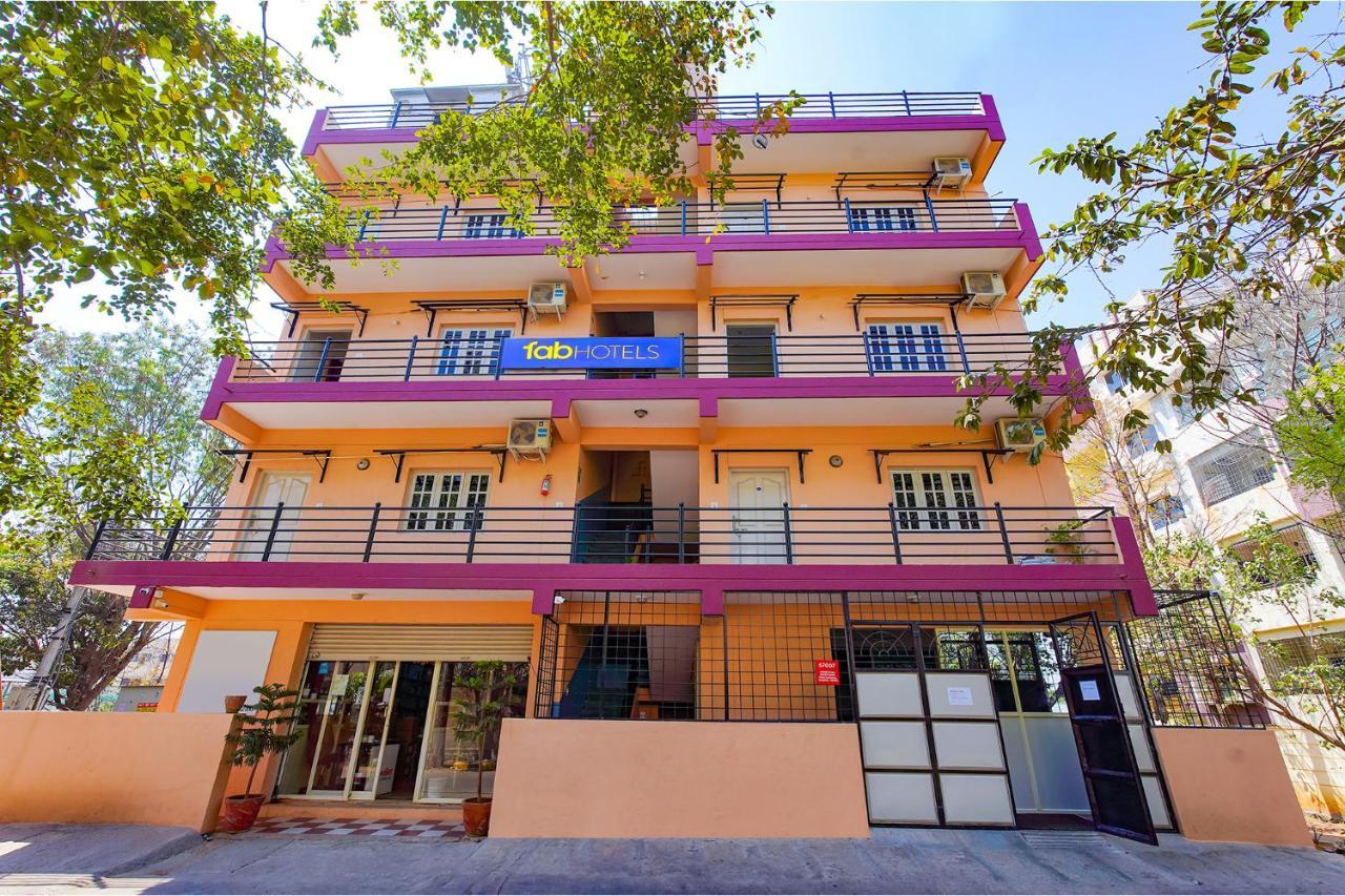 Fabexpress Manyu Inn - Nr Haralur Road Bangalore Eksteriør billede