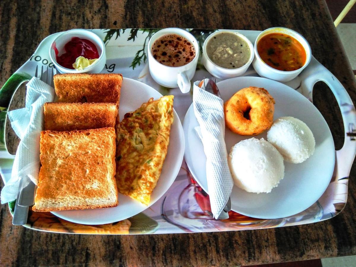 Fabexpress Manyu Inn - Nr Haralur Road Bangalore Eksteriør billede